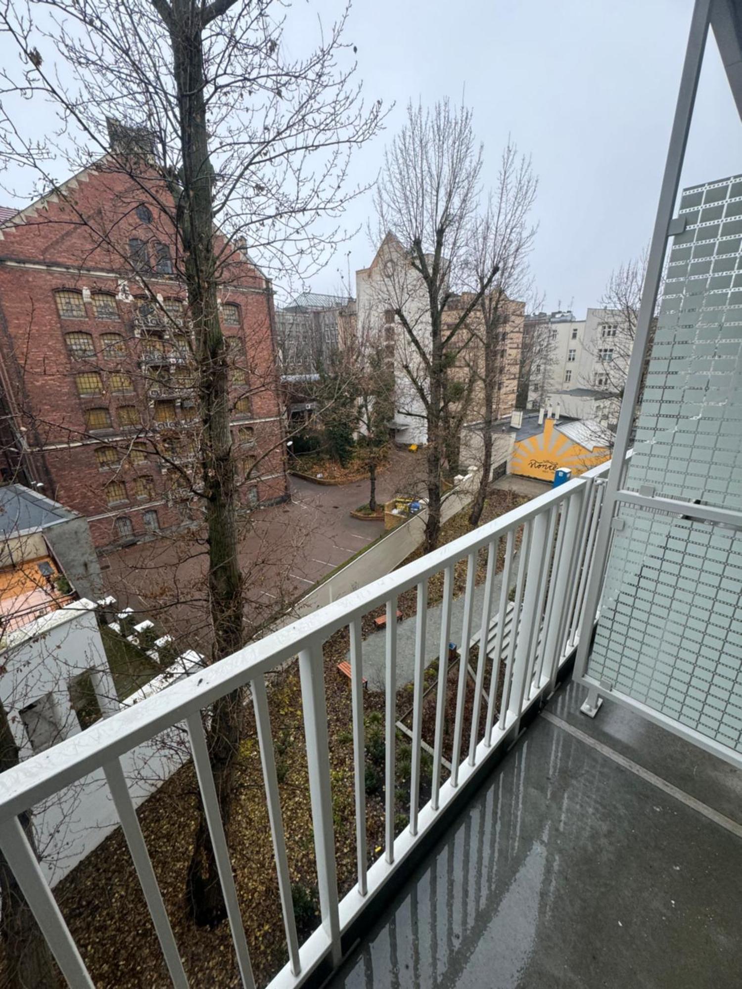 Apartament Przy Placu Wolnosci Poznan Exterior foto