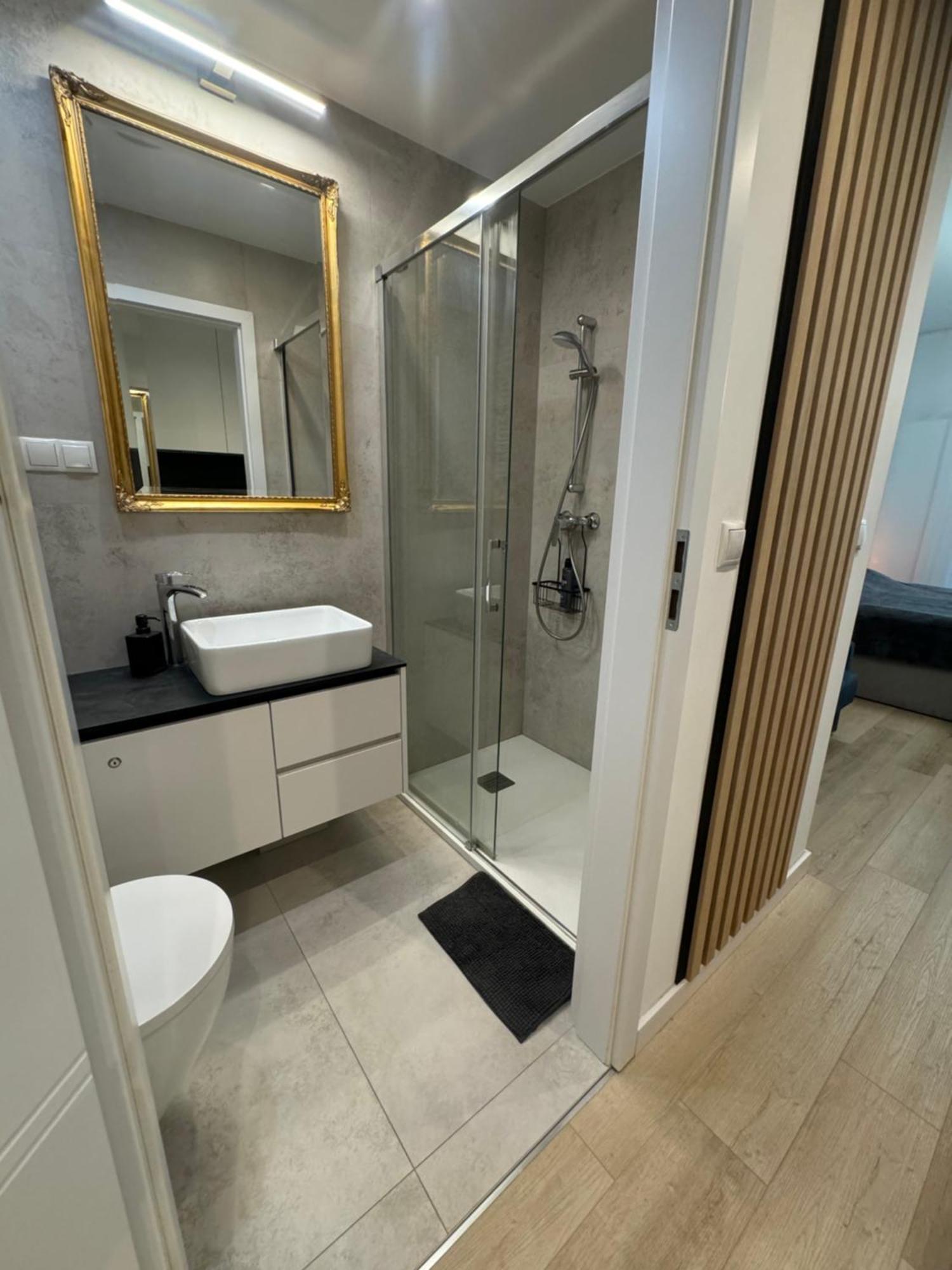 Apartament Przy Placu Wolnosci Poznan Exterior foto